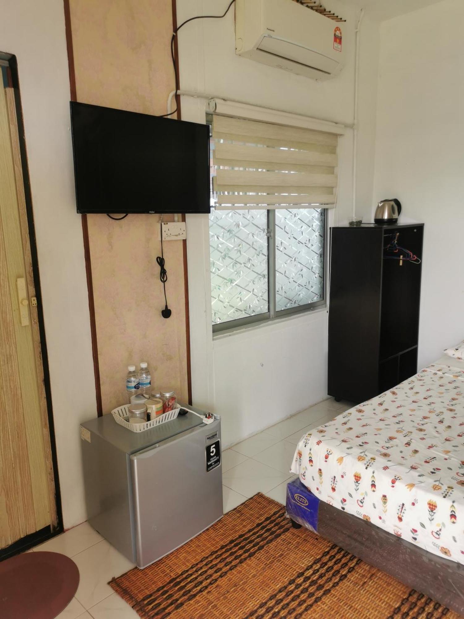 Merdeka Guest House 2 Κουτσίνγκ Εξωτερικό φωτογραφία